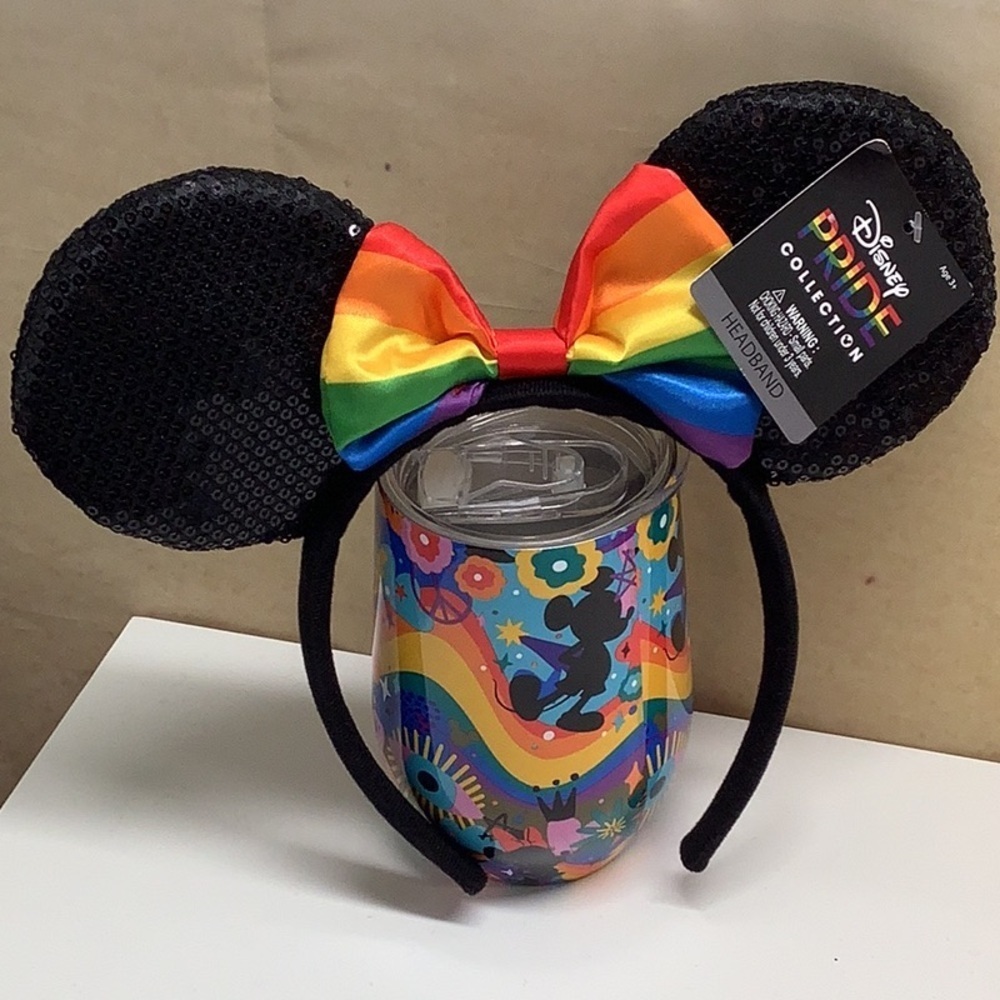 Disney Stainless Steel Tumbler W/Plastic Lid & Disney Mickey Ears. New With Tags